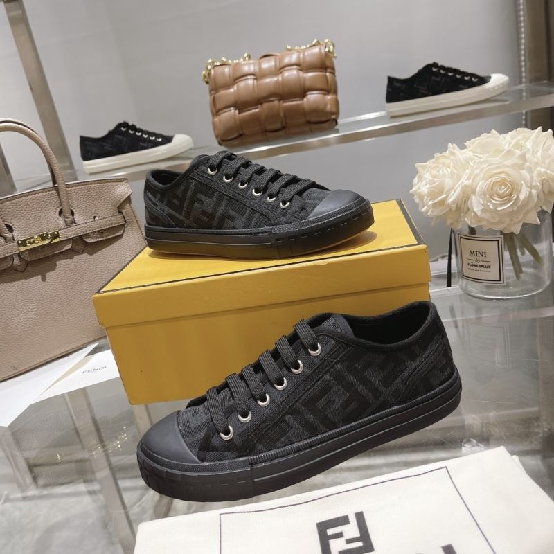 Fendi Low Shoes